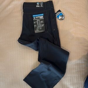 Kuhl Men's Black Renegade Relaxed Jeans